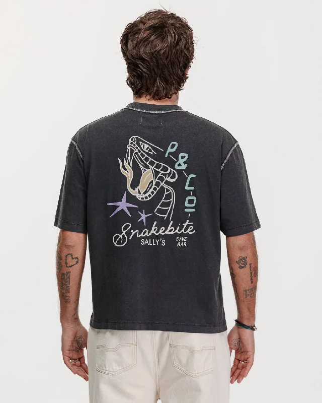 Men's lightweight travel t-shirt-Snakebite Sally's Boxy T-Shirt - Acid Wash