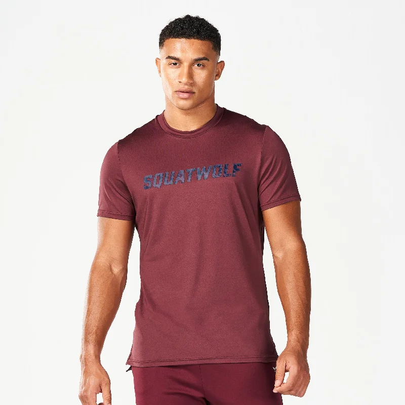 Men's fitted muscle t-shirt-Core Aerotech Muscle Tee - Burgundy