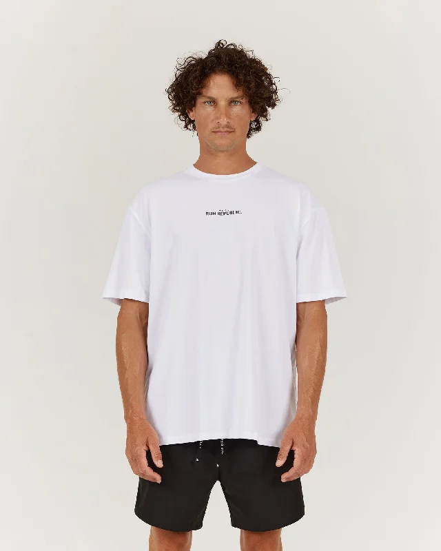 Men's unique design t-shirt-MENS RUN REPUBLIC TEE - WHITE