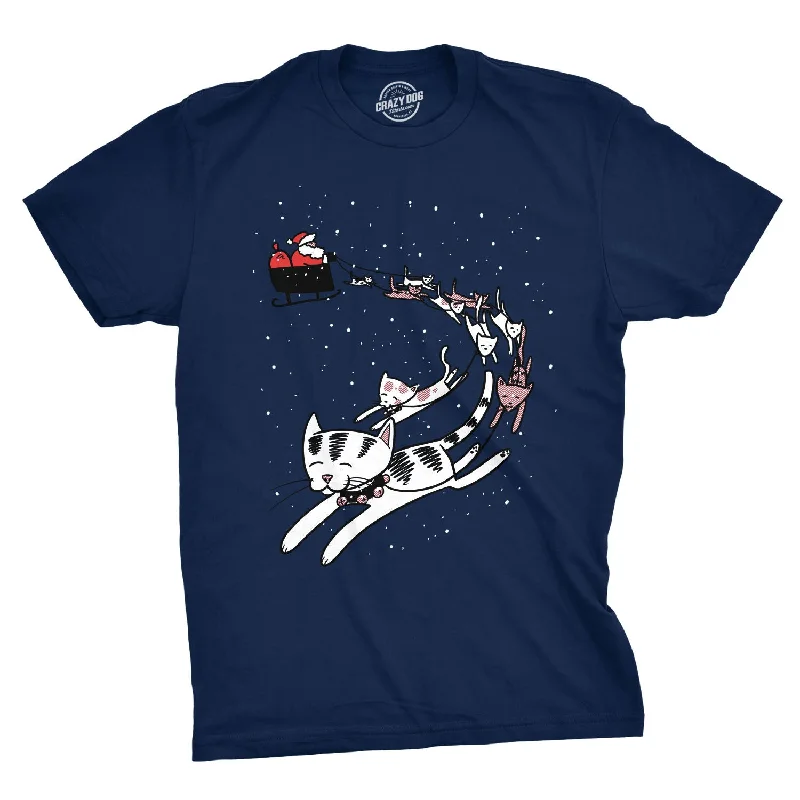 Men's relaxed fit t-shirt-Cats In Christmas Sleigh Men's T Shirt