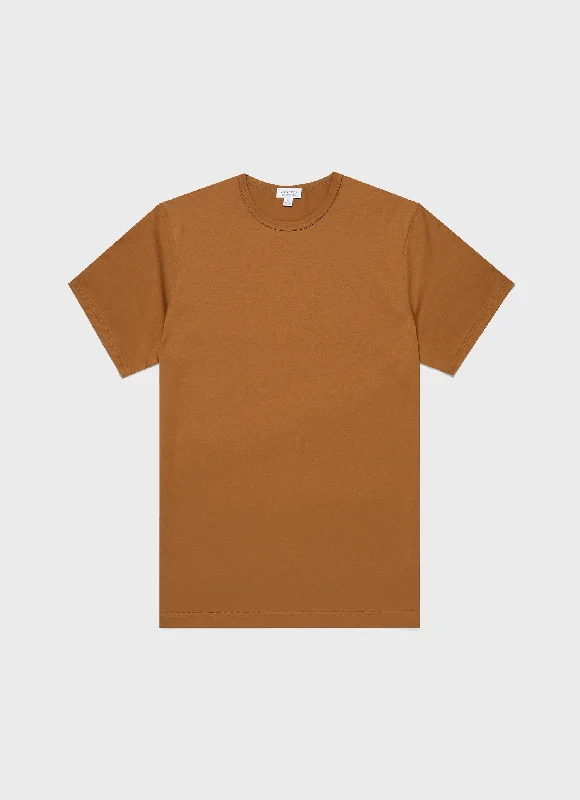 Men's high-performance t-shirt-Men's Classic T-shirt in Golden Brown