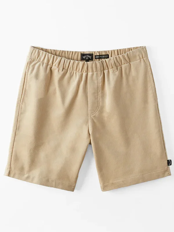 Men's pre-washed tennis shorts-Larry Layback Corduroy 18" Shorts